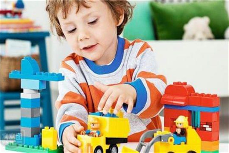 学习与实践相结合打造完美幼儿英语　