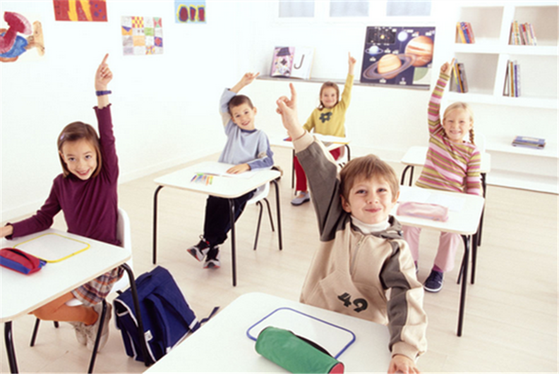 幼儿英语兴趣培养更重要。